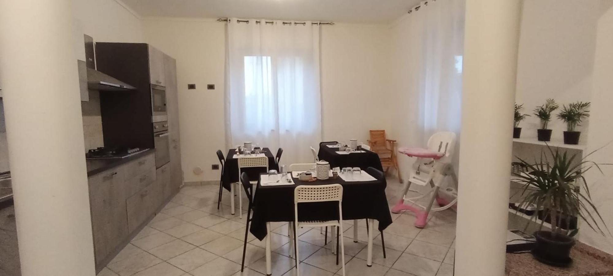 G&G Giusy E Gabry Acomodação com café da manhã Santhià Exterior foto